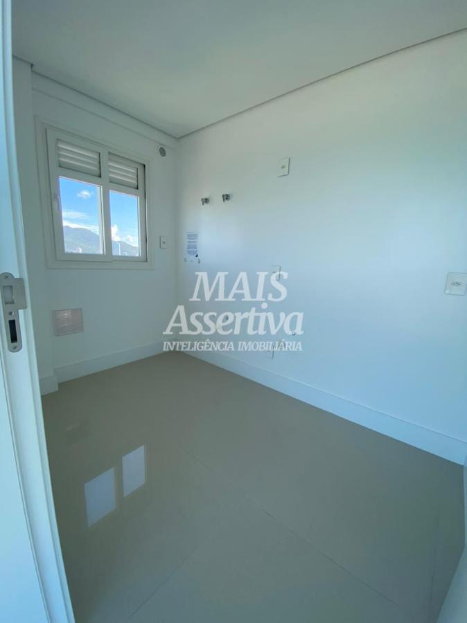 Apartamento para Venda em Navegantes / SC no bairro São Pedro