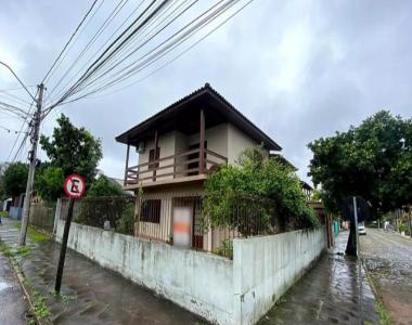 Sobrado para Venda em Novo Hamburgo / RS no bairro Canudos