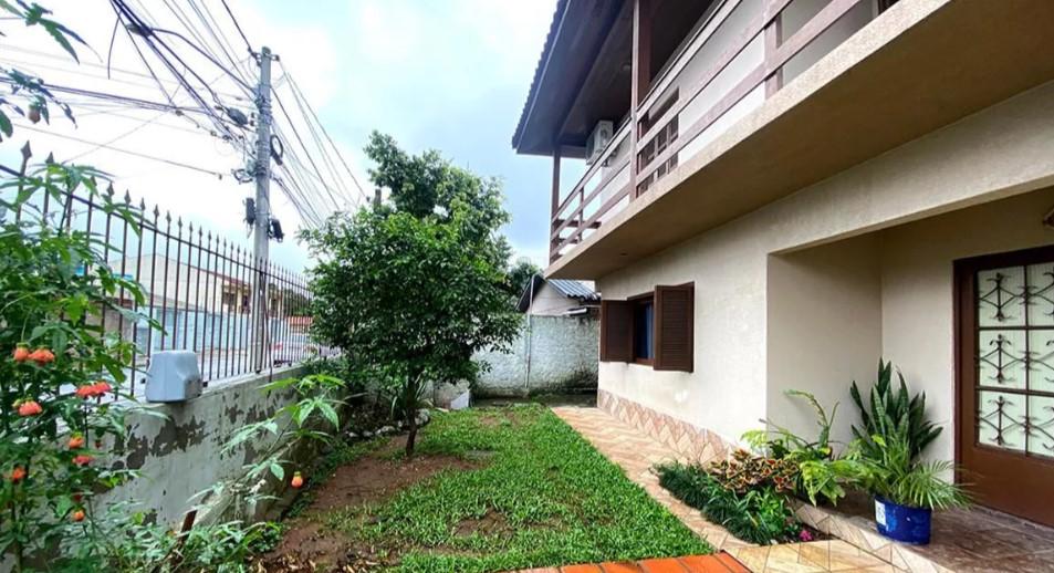Sobrado para Venda em Novo Hamburgo / RS no bairro Canudos