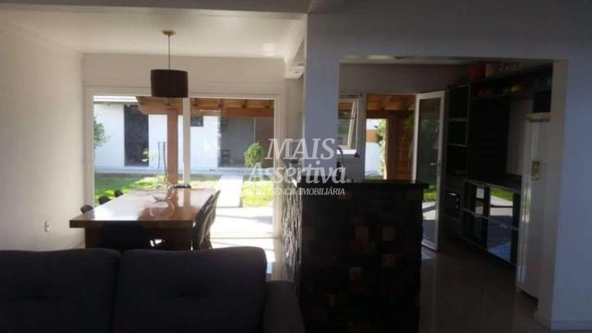 Sobrado para Venda em Osório / RS no bairro Vila Da Serra