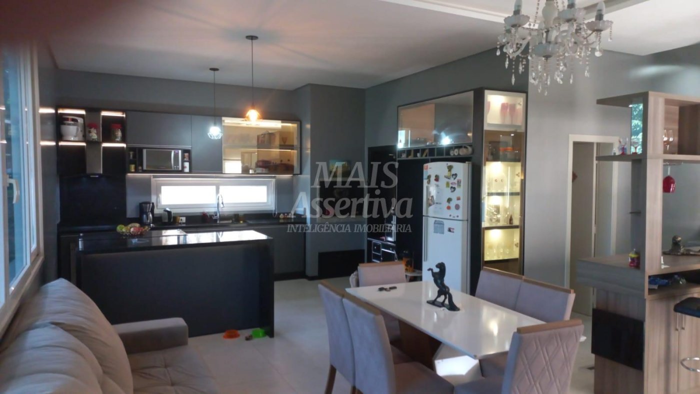 LINDA CASA PARA VENDA EM SAPIRANGA NO BAIRRO CENTENÁRIO