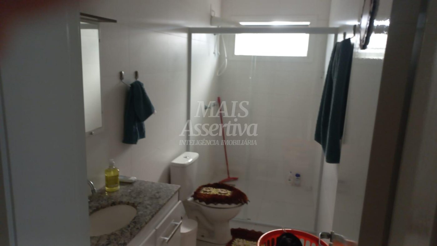 LINDA CASA PARA VENDA EM SAPIRANGA NO BAIRRO CENTENÁRIO