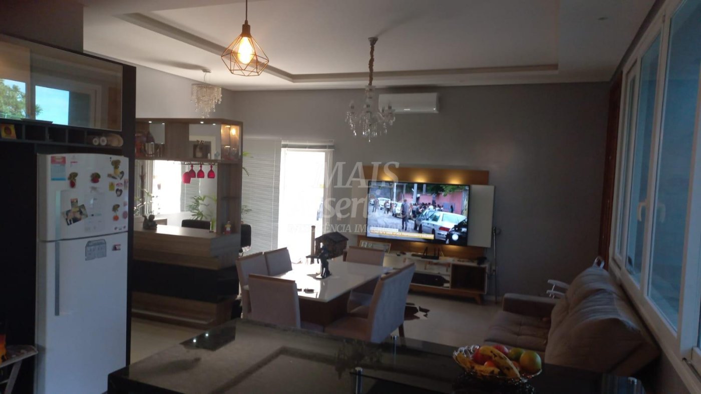 LINDA CASA PARA VENDA EM SAPIRANGA NO BAIRRO CENTENÁRIO