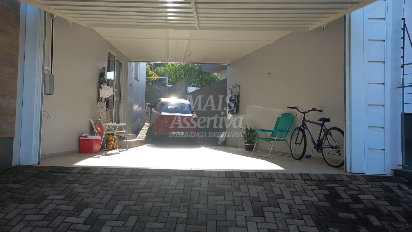 LINDA CASA PARA VENDA EM SAPIRANGA NO BAIRRO CENTENÁRIO