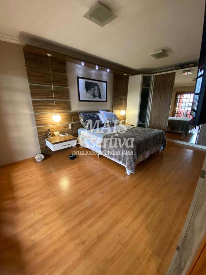 Casa para Venda em Novo Hamburgo / RS no bairro Canudos
