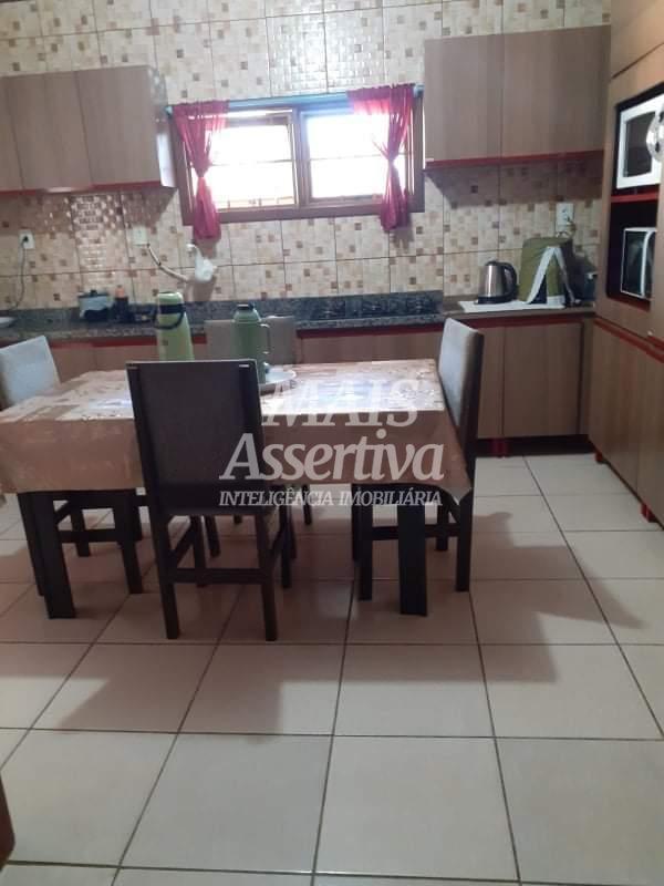Casa para Venda em Terra De Areia / RS no bairro Centro