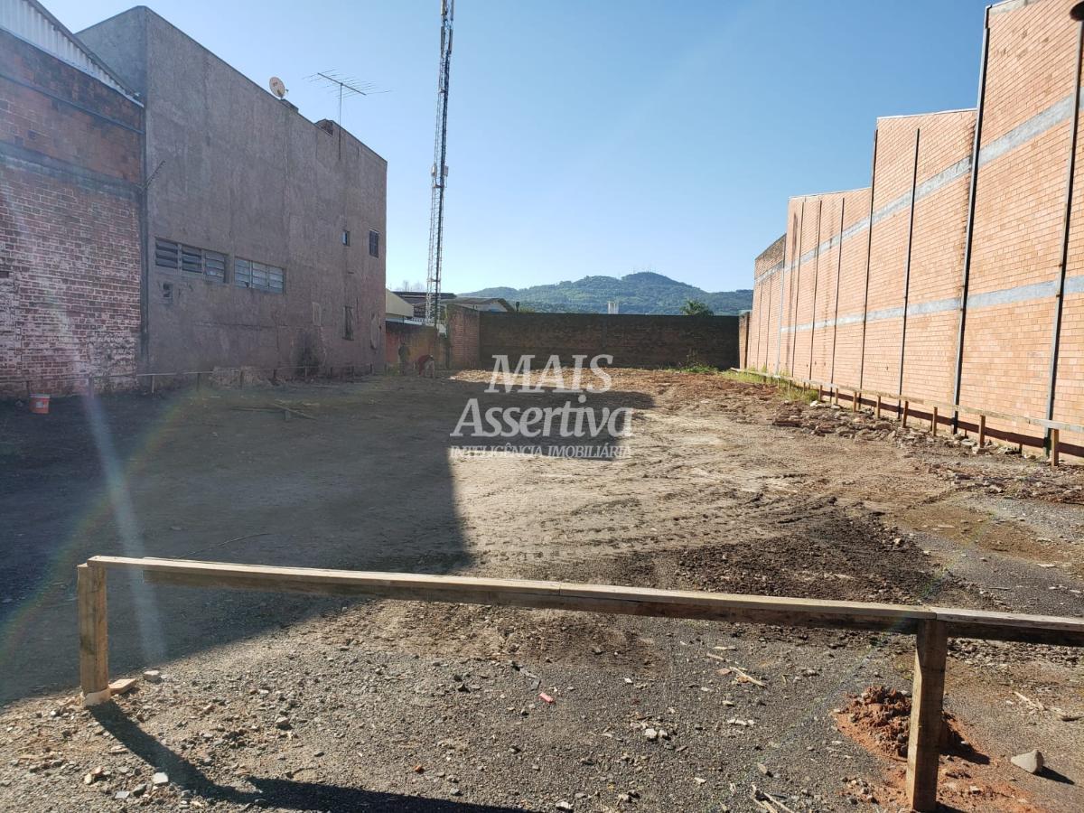 Terreno Comercial para Venda em Novo Hamburgo / RS no bairro Canudos