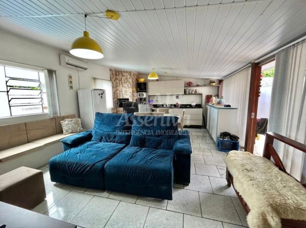 Casa semi-mobiliada a venda em BomJardim-CampoBom/RS - 4 dormitórios