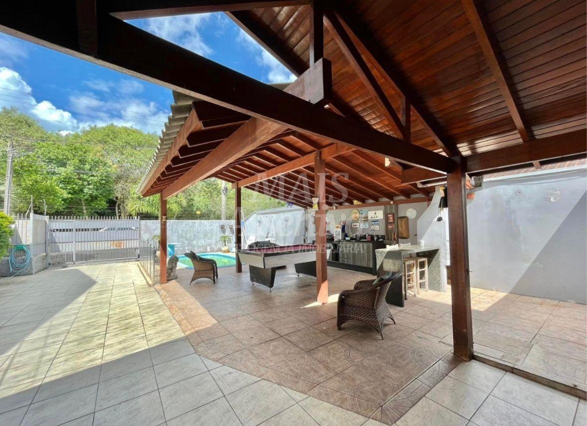 Casa semi-mobiliada a venda em BomJardim-CampoBom/RS - 4 dormitórios