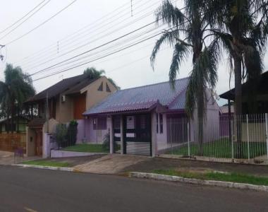 Casa para Venda em Campo Bom / RS no bairro Centro