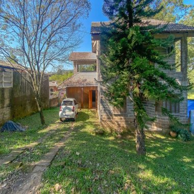 Ótima casa a venda em São João Batista, São Leopoldo/RS - 4 Dormitórios