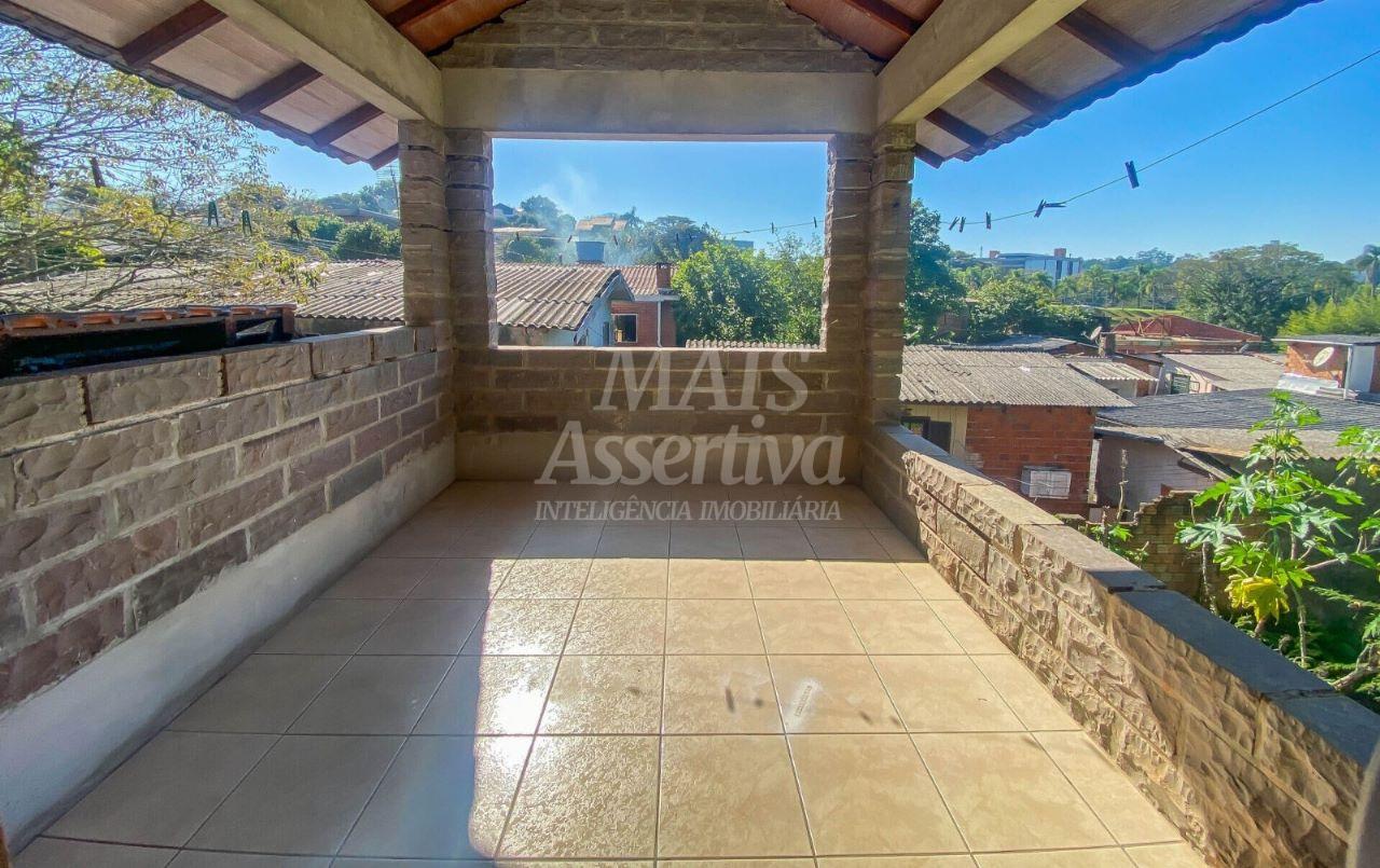 Ótima casa a venda em São João Batista, São Leopoldo/RS - 4 Dormitórios
