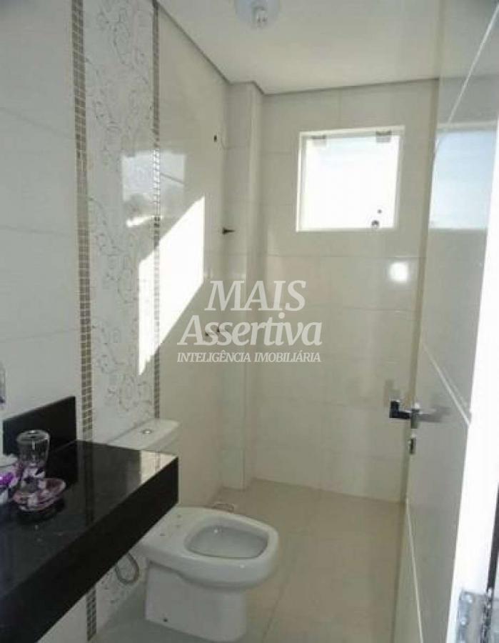 Casa para Venda em Novo Hamburgo / RS no bairro Operário