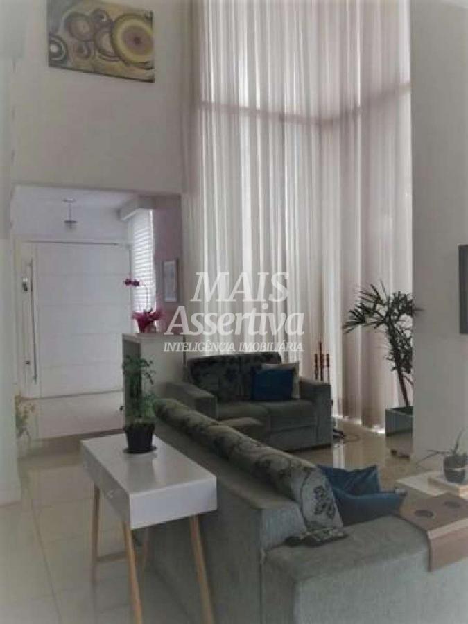 Casa para Venda em Novo Hamburgo / RS no bairro Operário