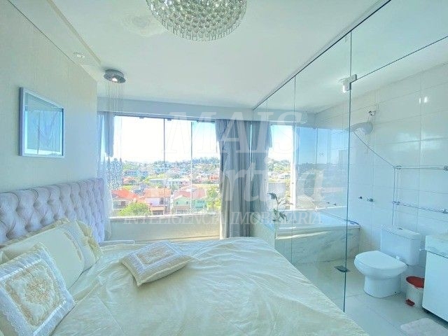 Ótima casa de alto padrão no bairro Centenário em Sapiranga/RS - 3 dormitórios