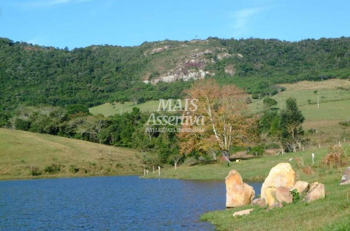 Terreno para Venda em Novo Hamburgo / RS no bairro Lomba Grande