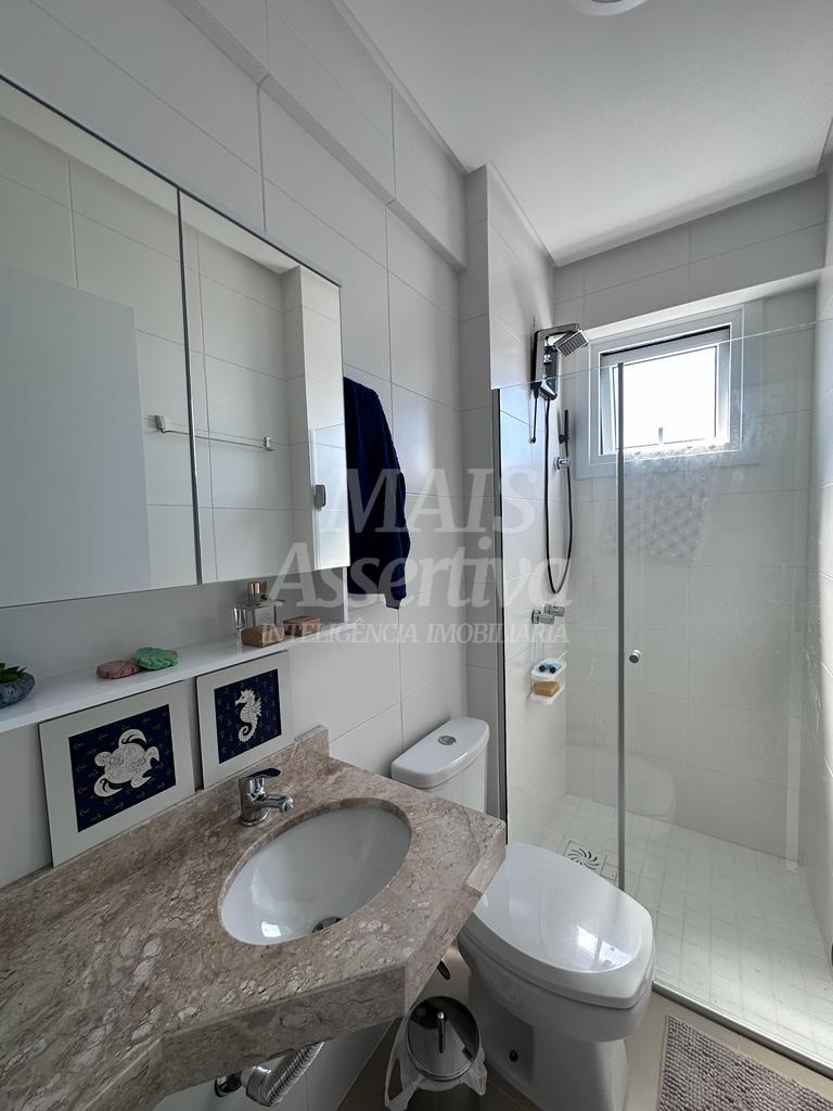 Lindo Apartamento para venda mobiliado e decorado em Capão da Canoa Zona Nova