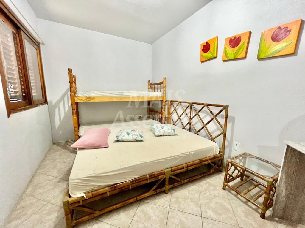 Sobrado em condominio fechado, Centro de Xangri-Lá - 250 metros do mar
