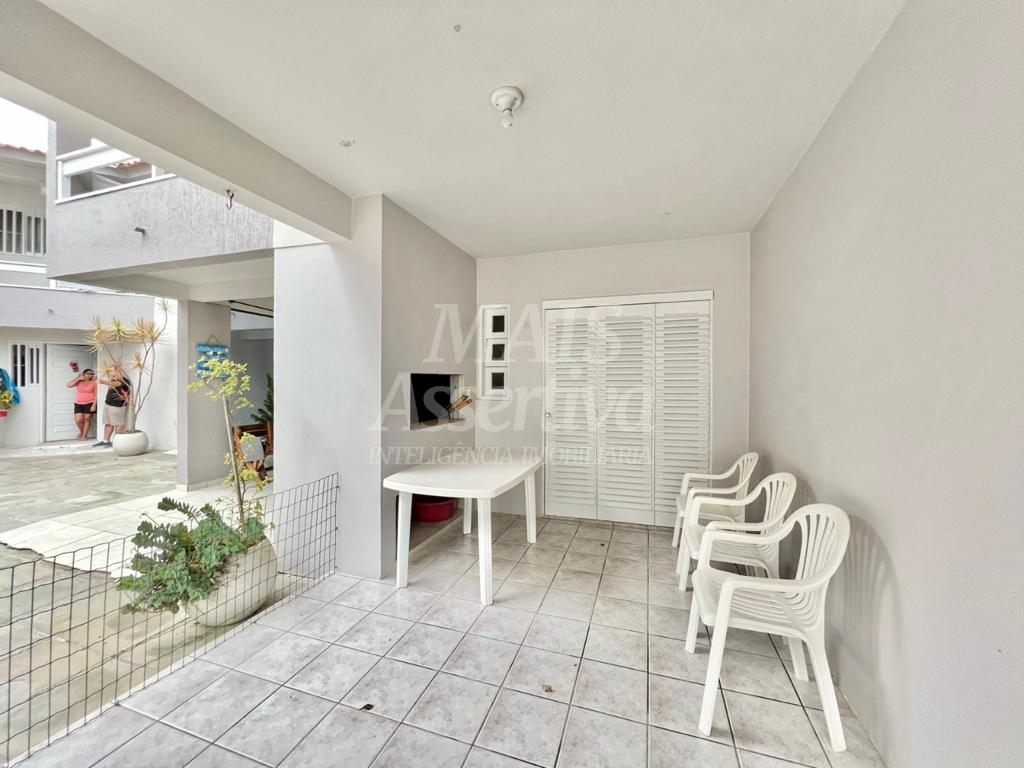 Sobrado em condominio fechado, Centro de Xangri-Lá - 250 metros do mar