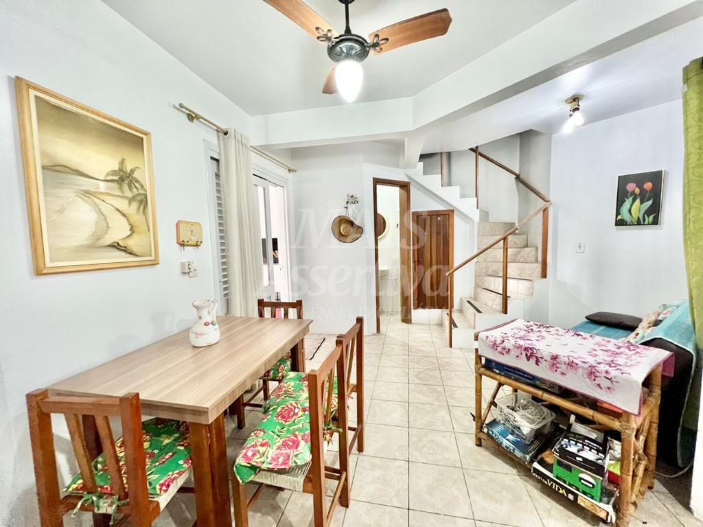 Sobrado em condominio fechado, Centro de Xangri-Lá - 250 metros do mar