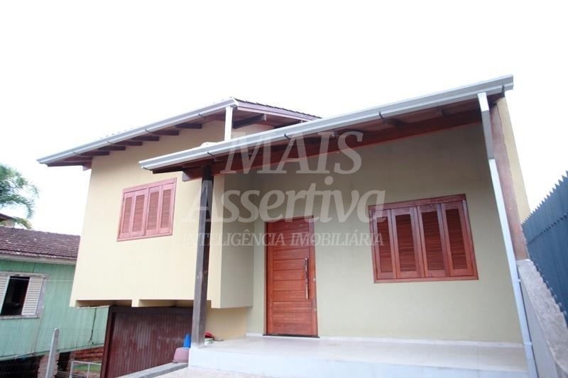 Casa para venda no bairro Sol Nascente em Estancia Velha. 