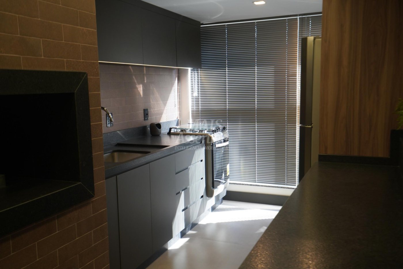 Apartamento novo à venda no Residencial Tharros, em Caxias do Sul-RS.