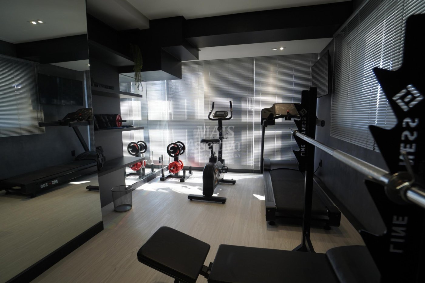 Apartamento novo à venda no Residencial Tharros, em Caxias do Sul-RS.