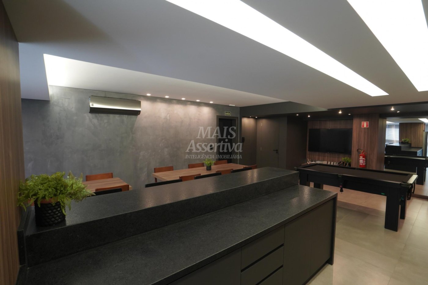 Apartamento novo à venda no Residencial Tharros, em Caxias do Sul-RS.
