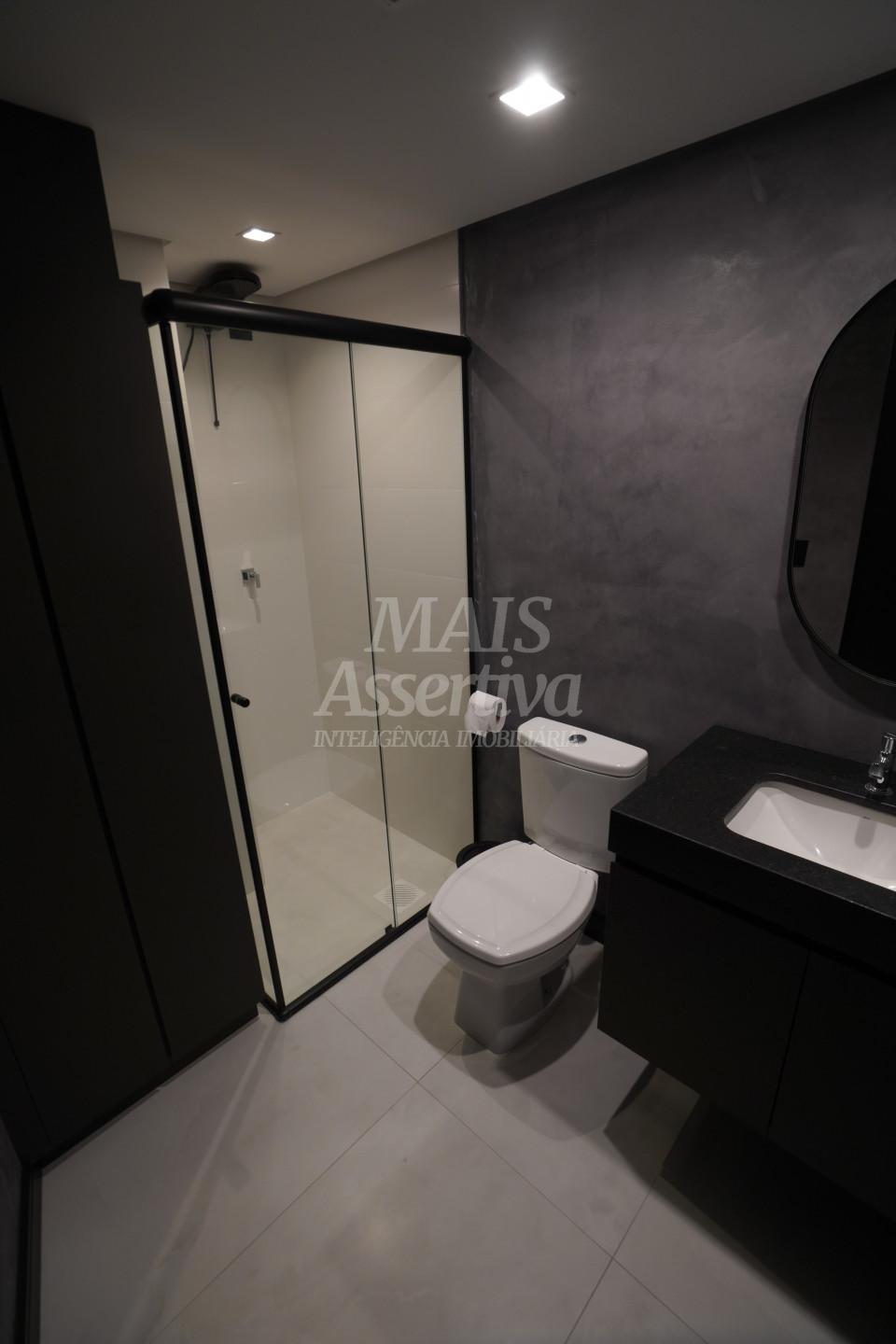 Apartamento novo à venda no Residencial Tharros, em Caxias do Sul-RS.