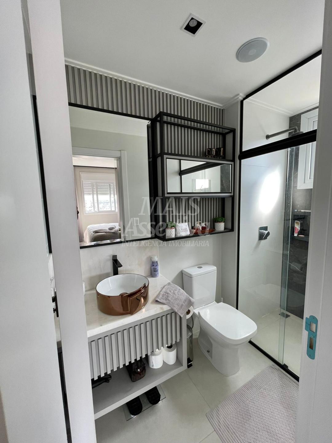 Apartamento Centro de Torres 02 dormitórios 