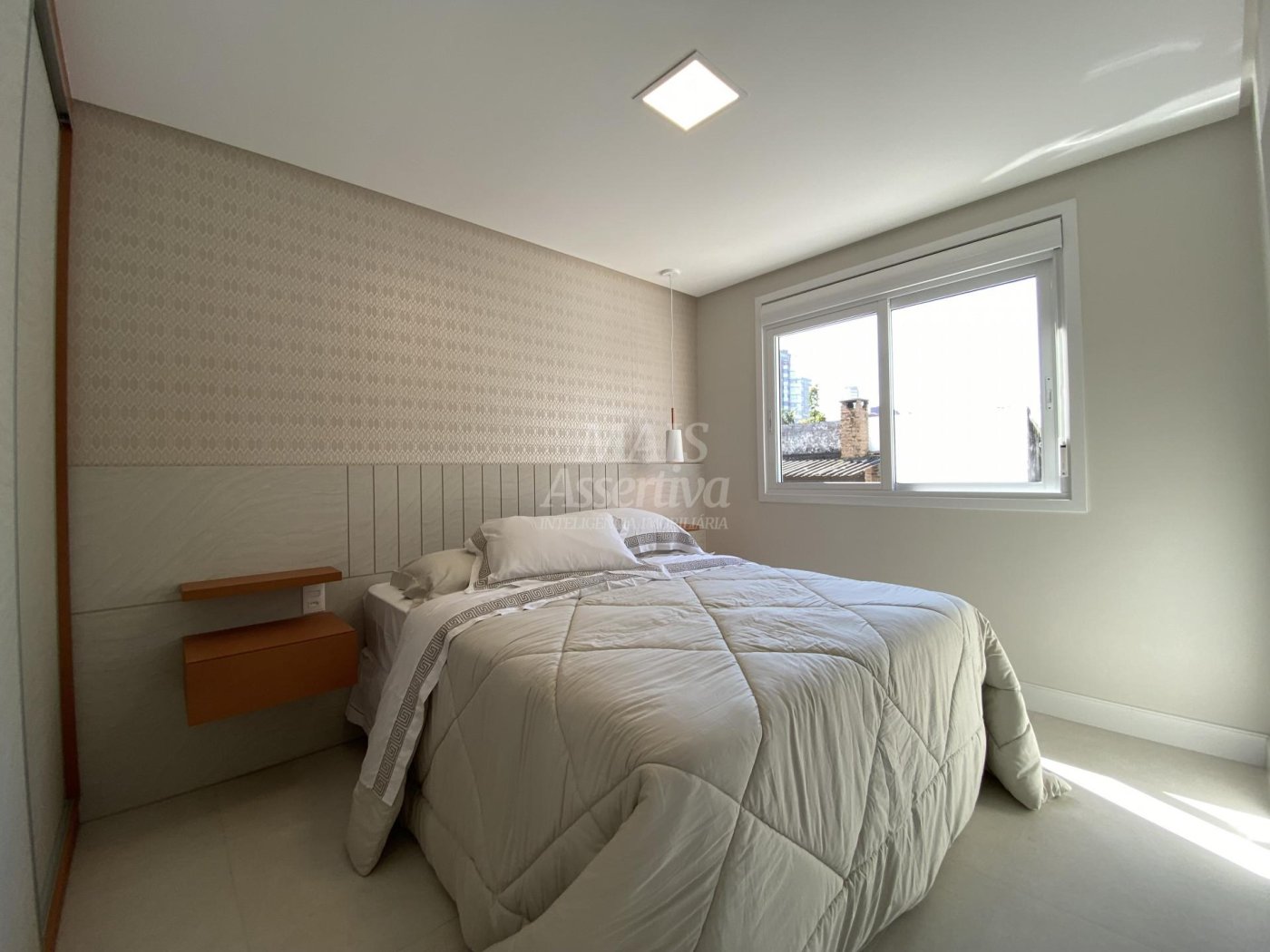 Apartamento 03 dormitórios Beira Mar Torres