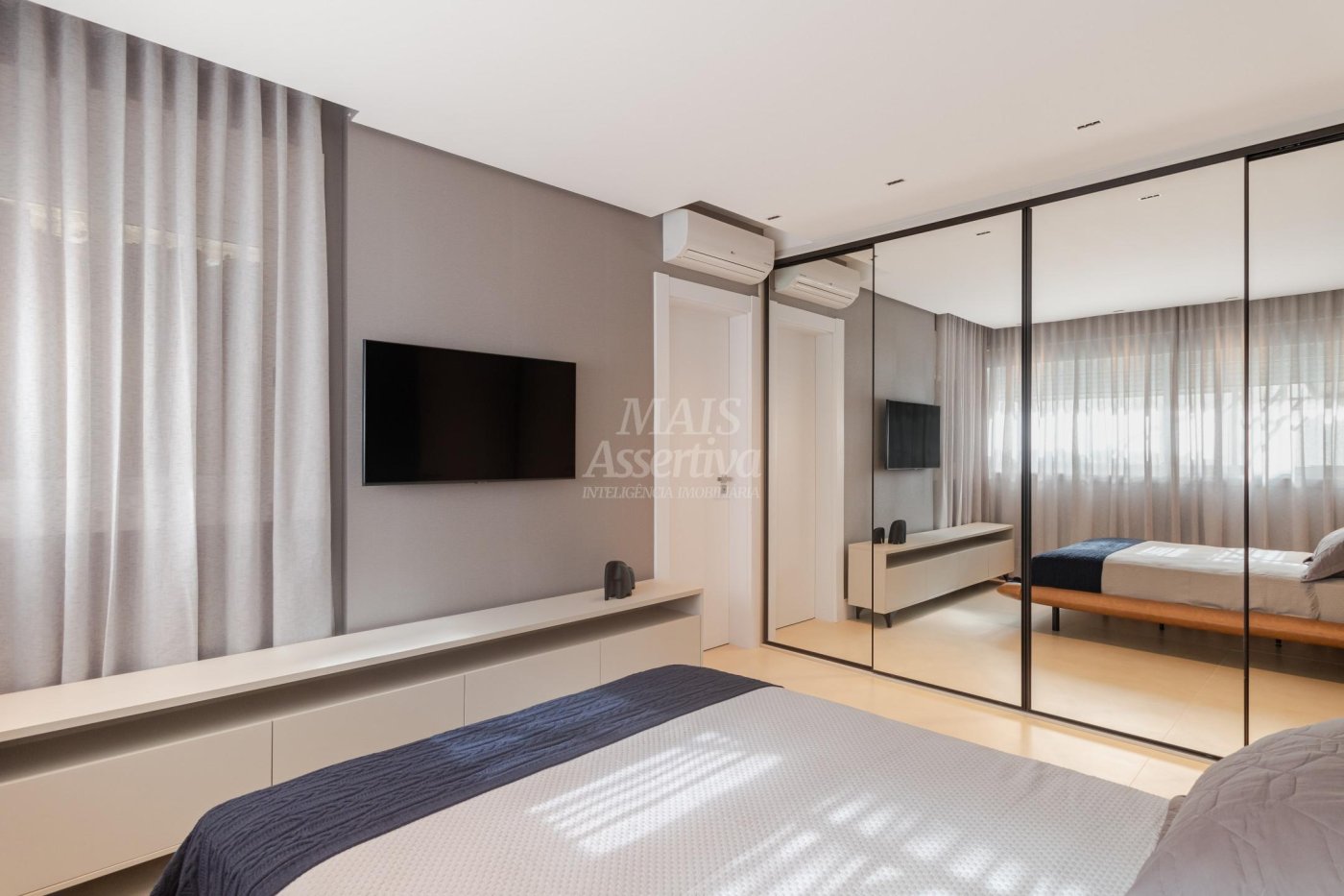 Apartamento a venda com 03 dormitórios Torres