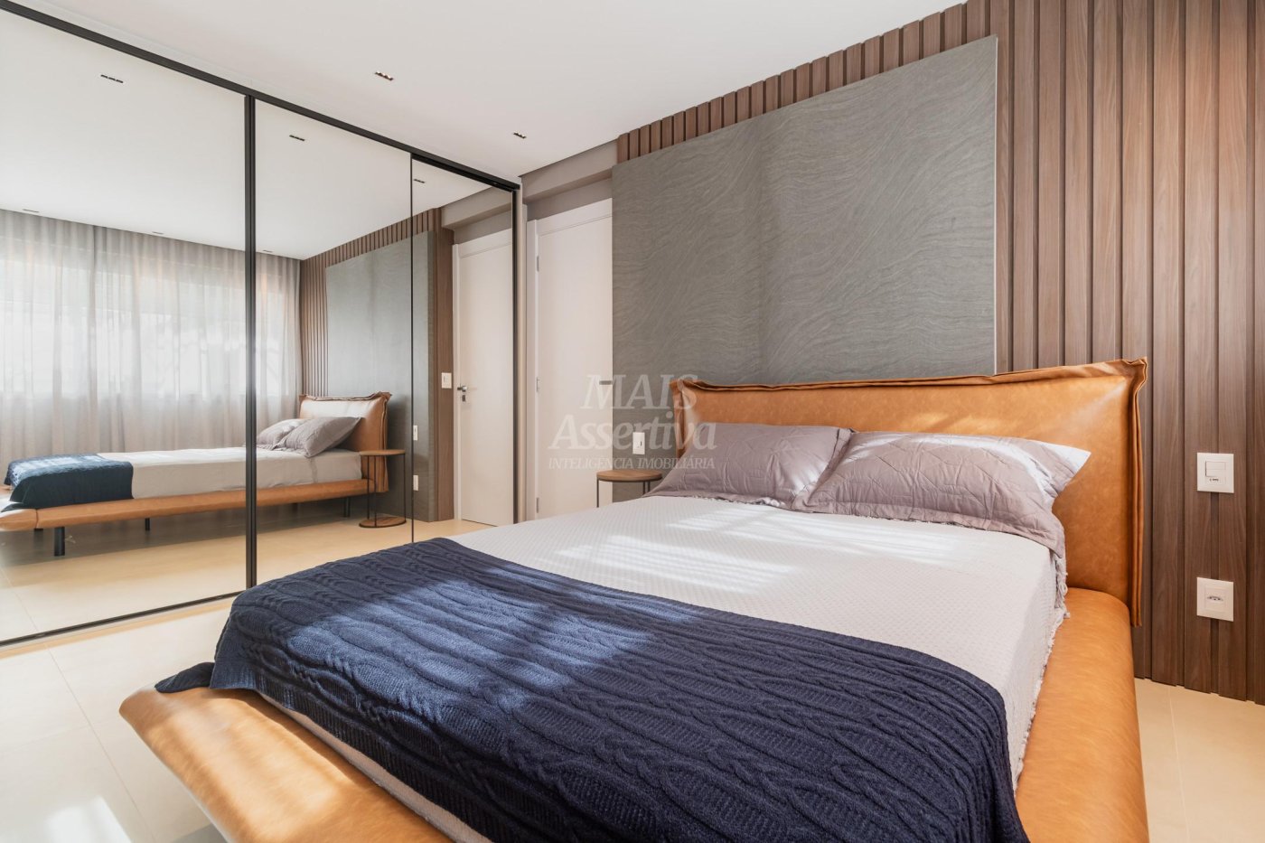 Apartamento a venda com 03 dormitórios Torres