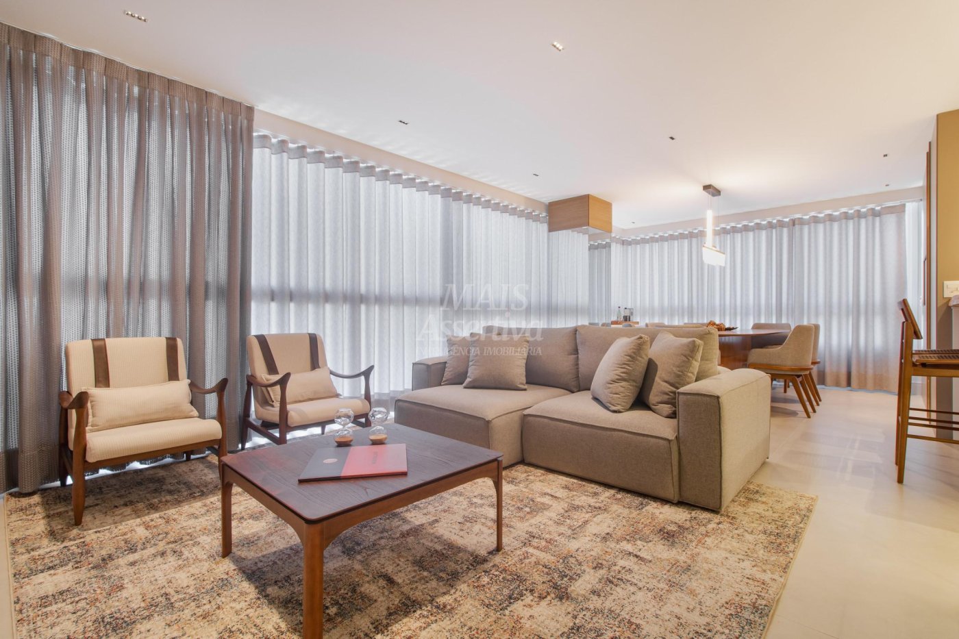 Apartamento a venda com 03 dormitórios Torres
