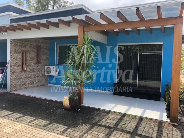 Casa mobiliada a venda no bairro Azaléia em Araricá/RS - 3 dormitórios 