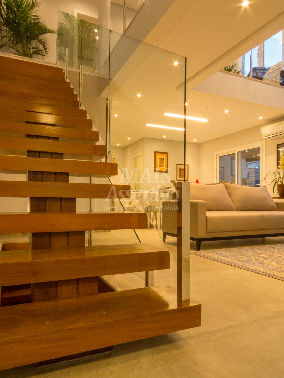 Excelente apartamento de 03 dormitórios e 03 vagas a venda em Novo Hamburgo 