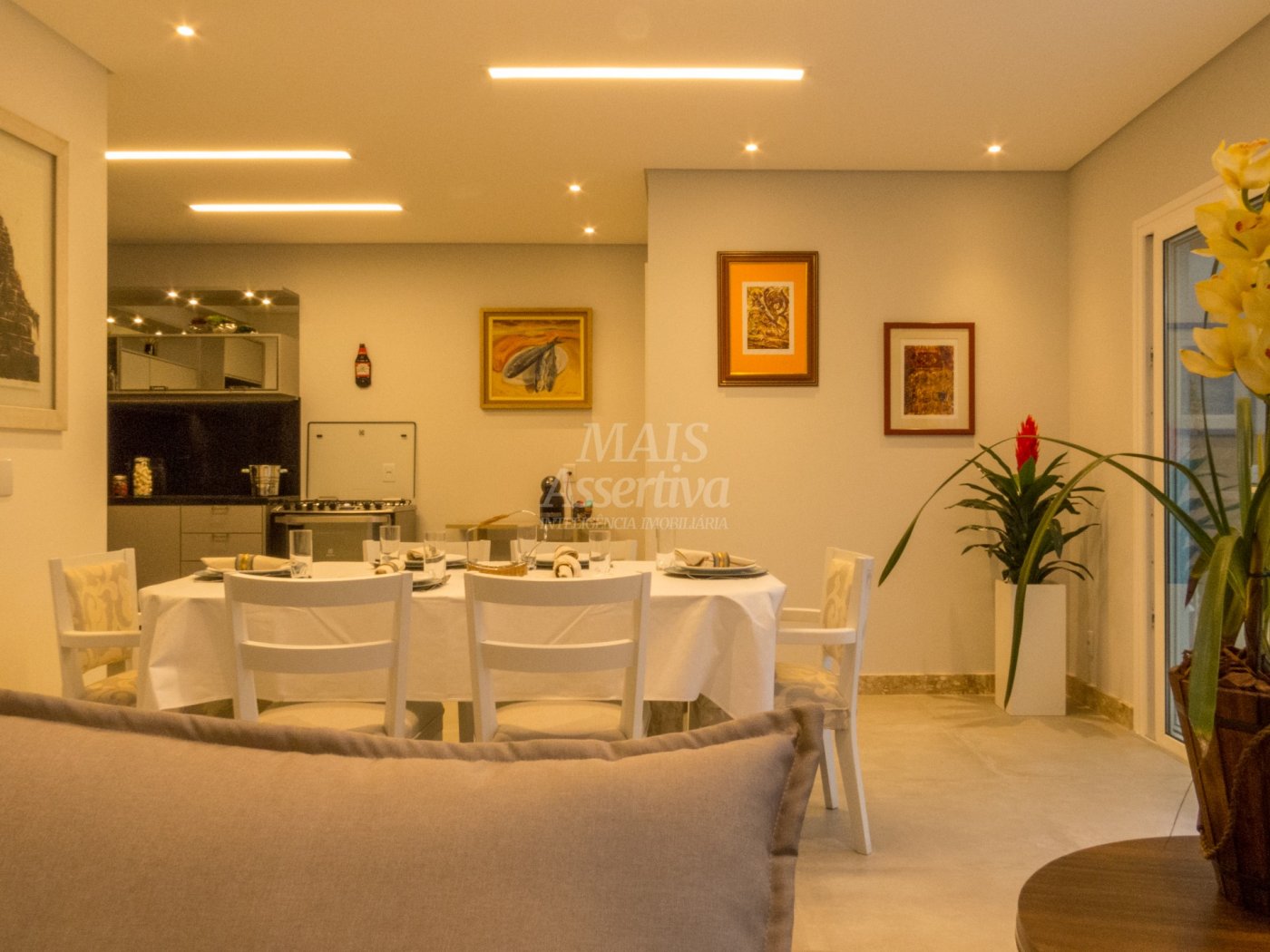 Excelente apartamento de 03 dormitórios e 03 vagas a venda em Novo Hamburgo 