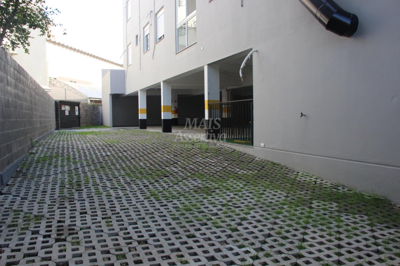 Excelente apartamento 02 suítes próximo a Universidade Feevale