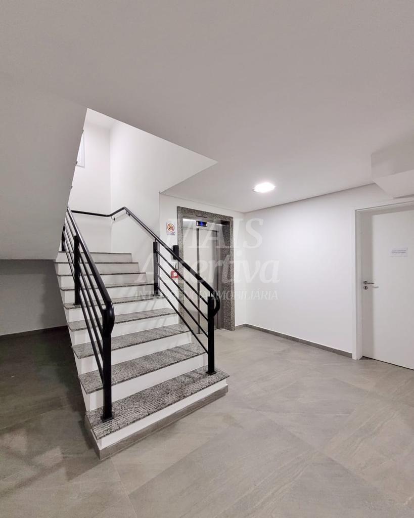 Excelente apartamento 02 suítes próximo a Universidade Feevale