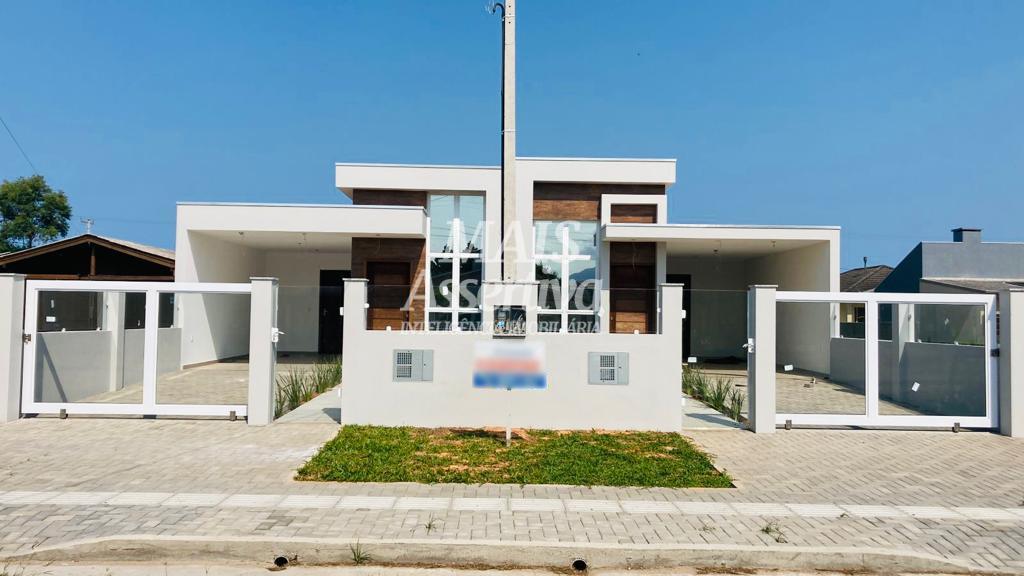 Casa para Venda em Arroio Do Sal / RS no bairro Centro