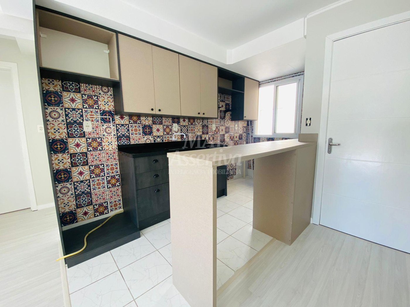 Ótimo apartamento a venda 02 dormitórios em Caxias do Sul
