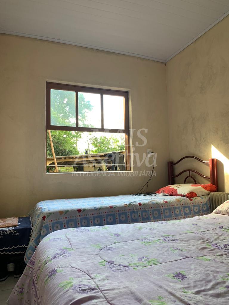 Duas casas a venda em Portão 