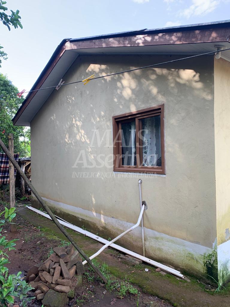 Duas casas a venda em Portão 