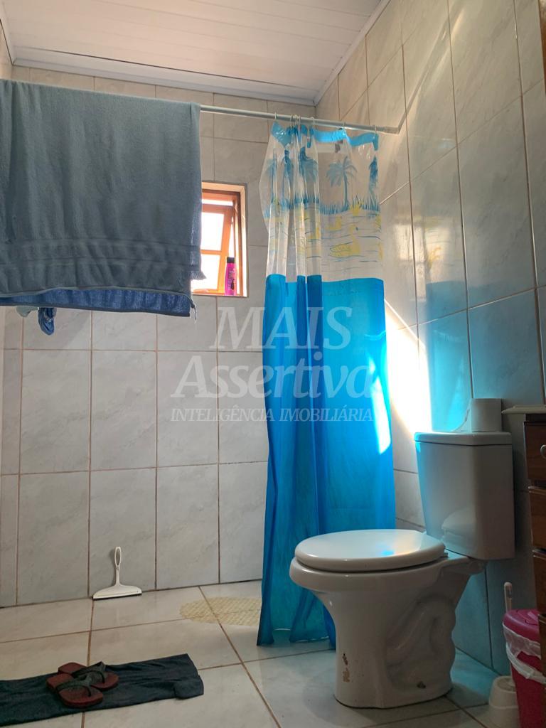 Duas casas a venda em Portão 