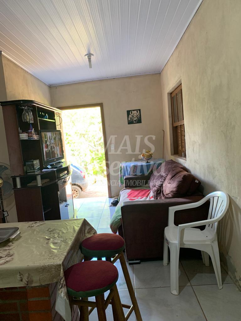 Duas casas a venda em Portão 