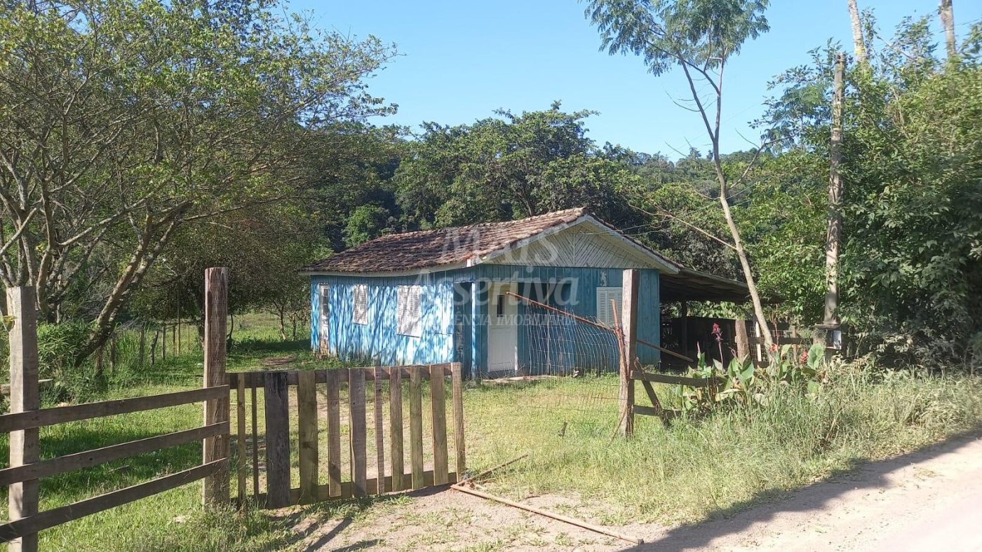 Linda Chácara para Venda em Taquara Bairro Pega Fogo