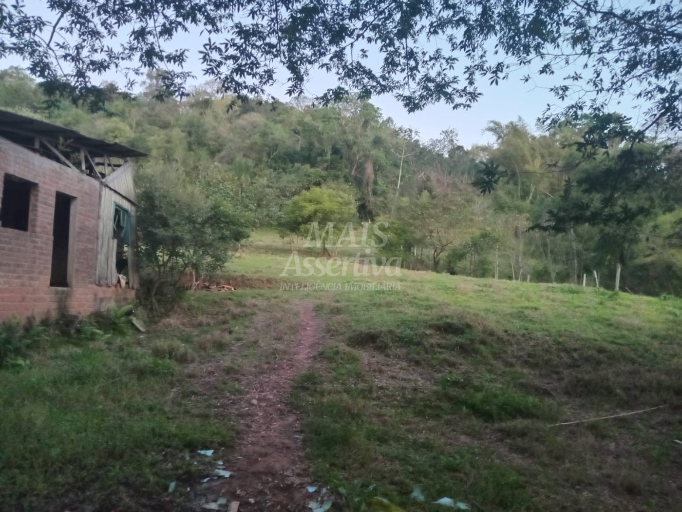 Excelente Chácara para Venda em Taquara Bairro Pega Fogo