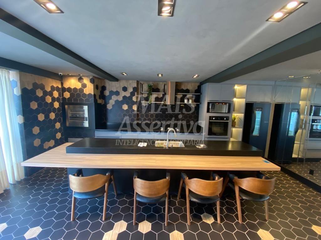 Apartamento para Venda com 03 Suítes em Itapema SC
