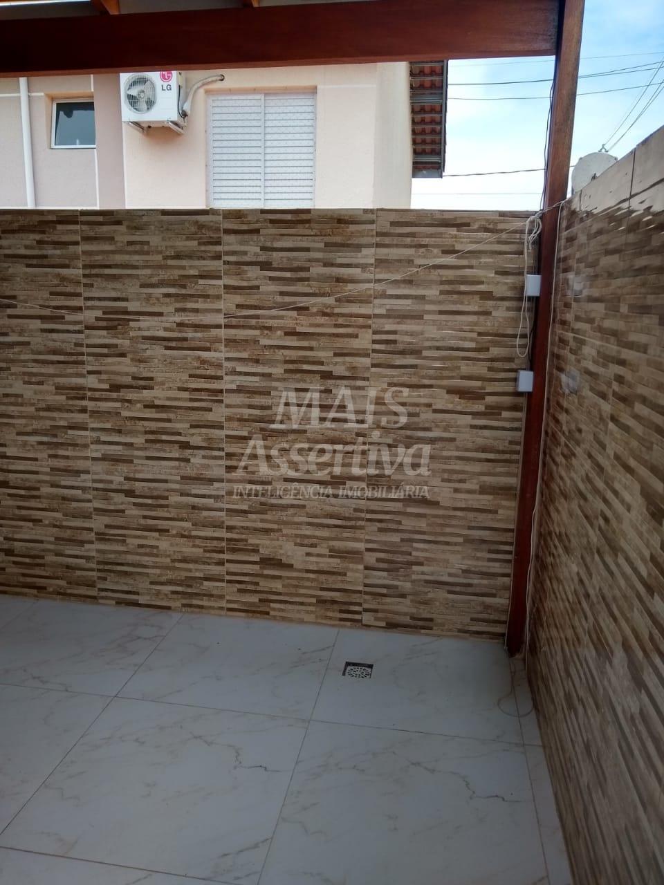 Casa semi mobiliada para venda no Residencial Vale das Figueiras - Novo Haburgo