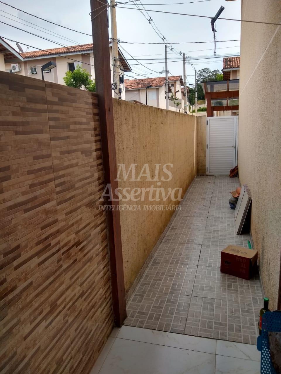 Casa semi mobiliada para venda no Residencial Vale das Figueiras - Novo Haburgo